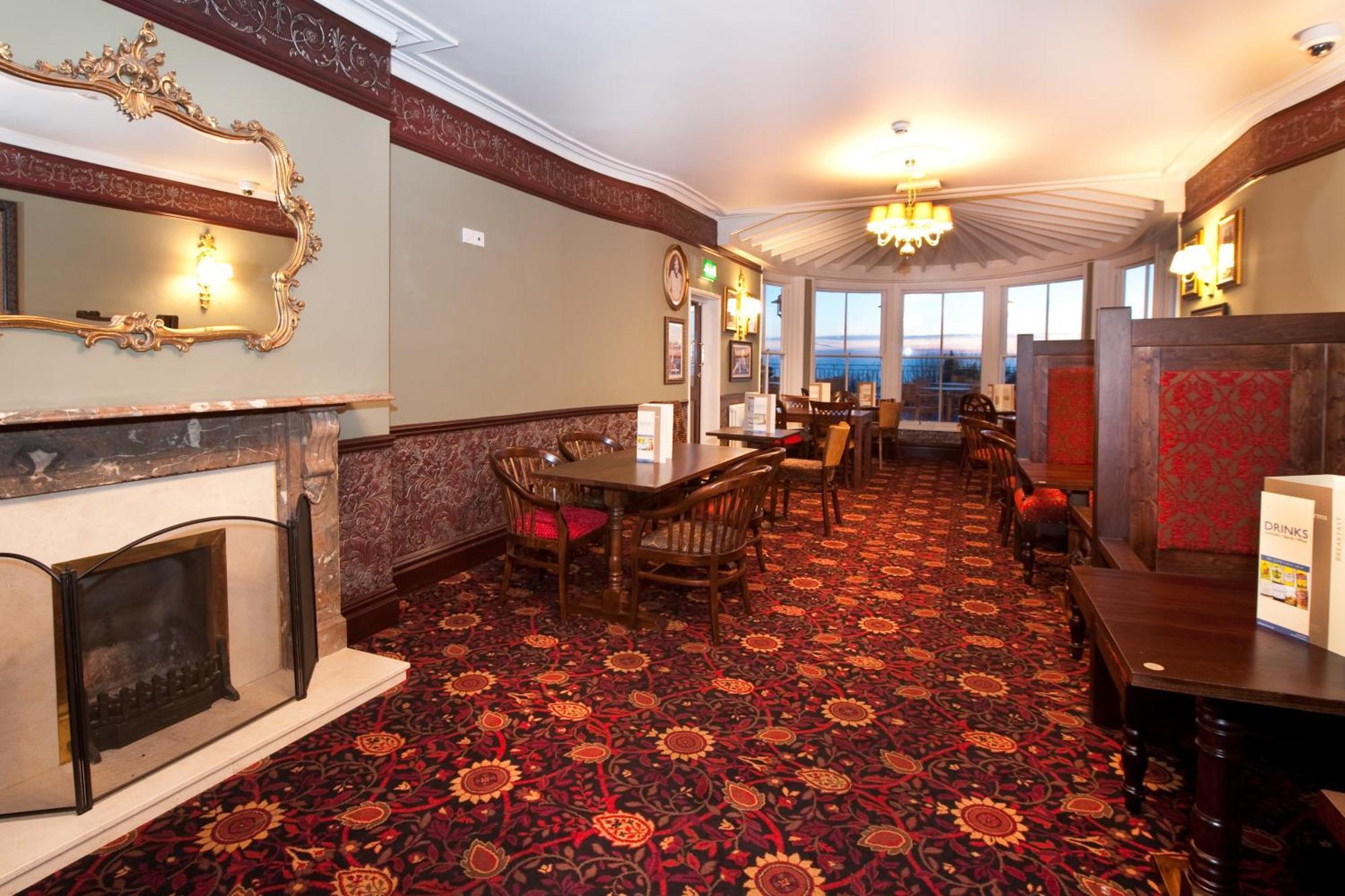 Foley Arms Hotel Great Malvern Extérieur photo