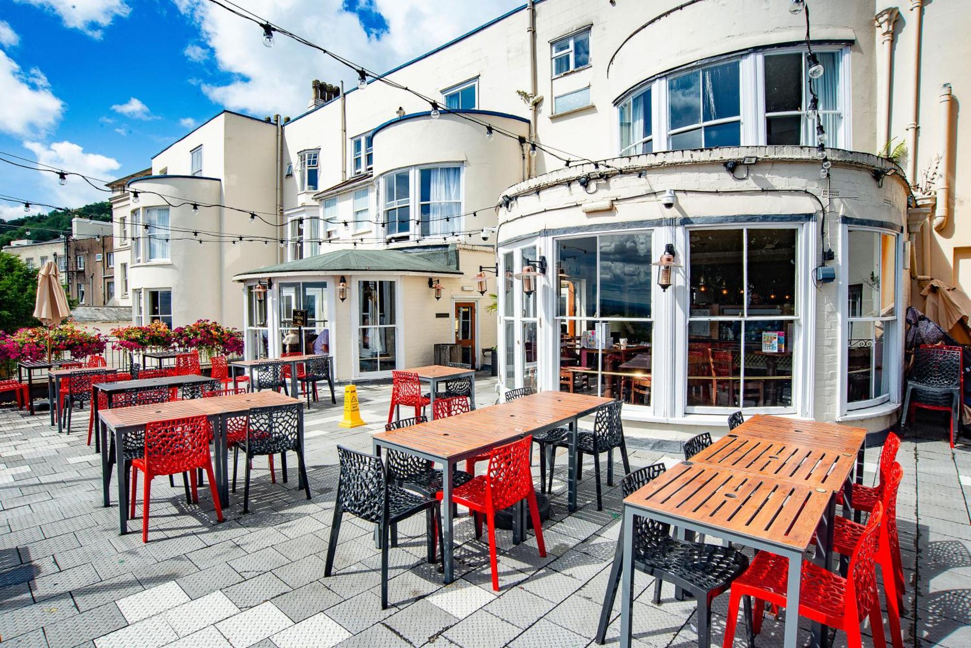 Foley Arms Hotel Great Malvern Extérieur photo