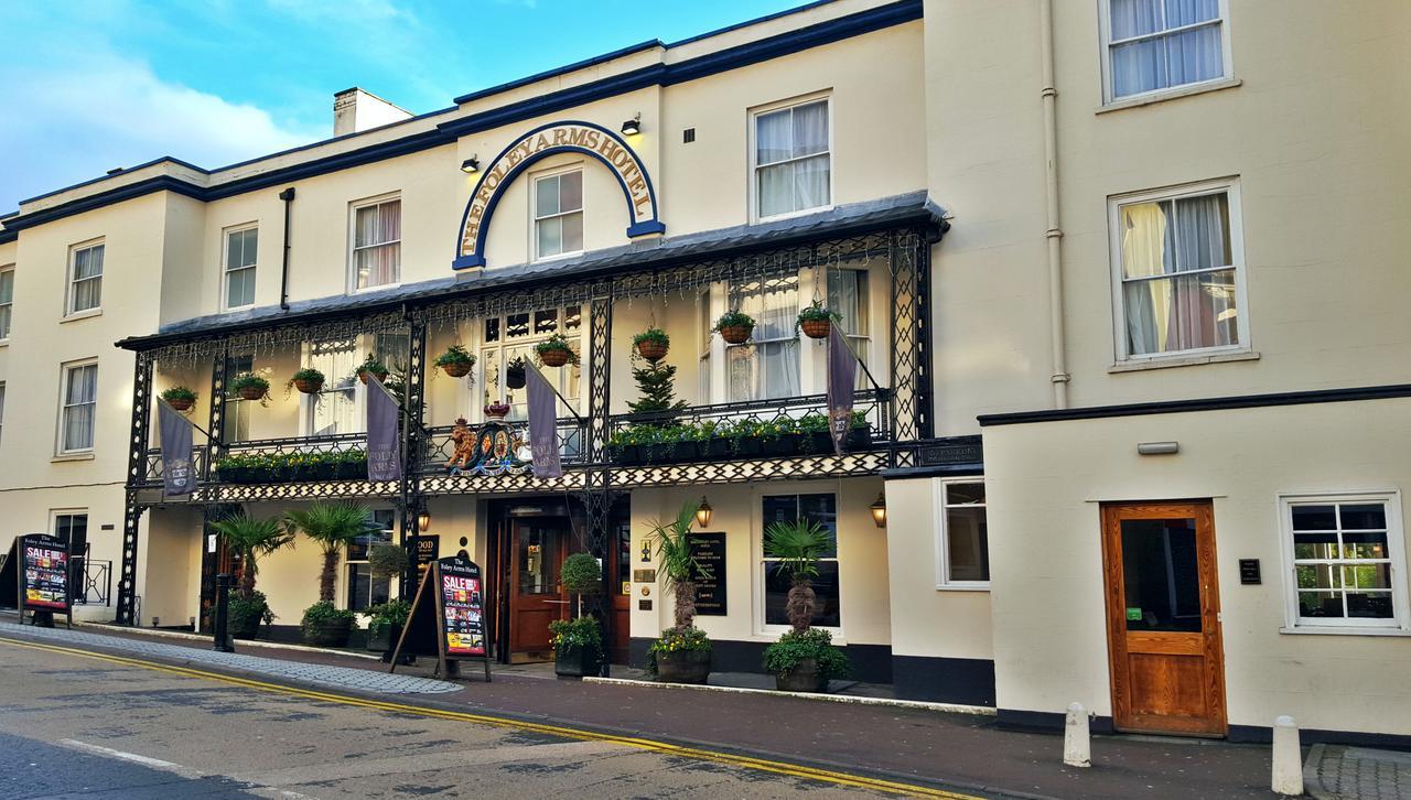 Foley Arms Hotel Great Malvern Extérieur photo